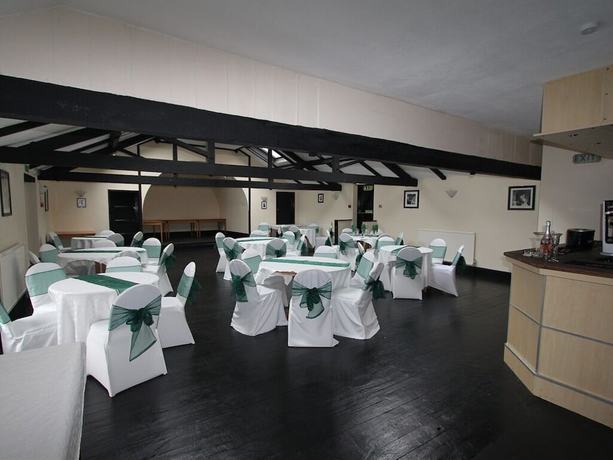 Imagen del bar/restaurante del Hotel The Star Inn, Worcester. Foto 4