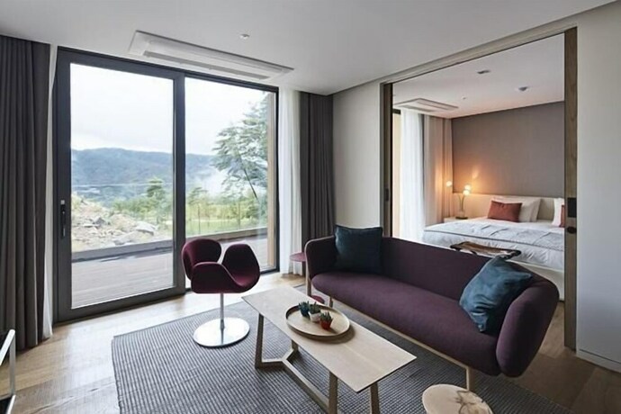 Imagen de la habitación del Hotel The StarHue Resort. Foto 4