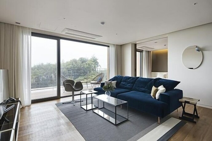 Imagen de la habitación del Hotel The StarHue Resort. Foto 9