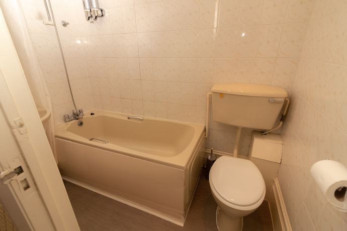 Imagen de la habitación del Hotel The Starlux. Foto 15