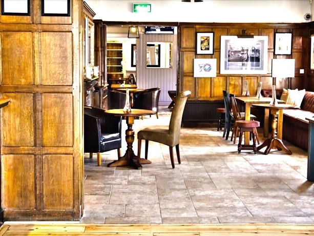 Imagen del bar/restaurante del Hotel The Station. Foto 3