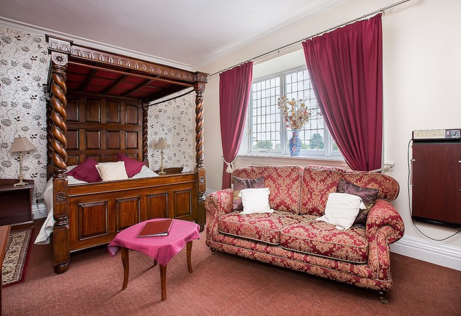 Imagen de la habitación del Hotel The Station. Foto 10