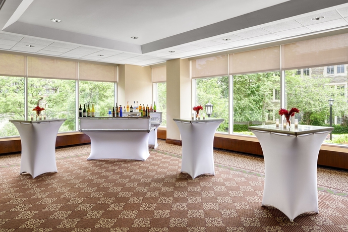 Imagen de los interiores del Hotel The Statler At Cornell University. Foto 17