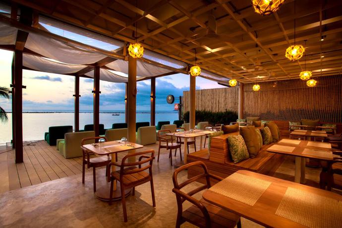 Imagen del bar/restaurante del Hotel The Stay Chaweng Beach Resort. Foto 3