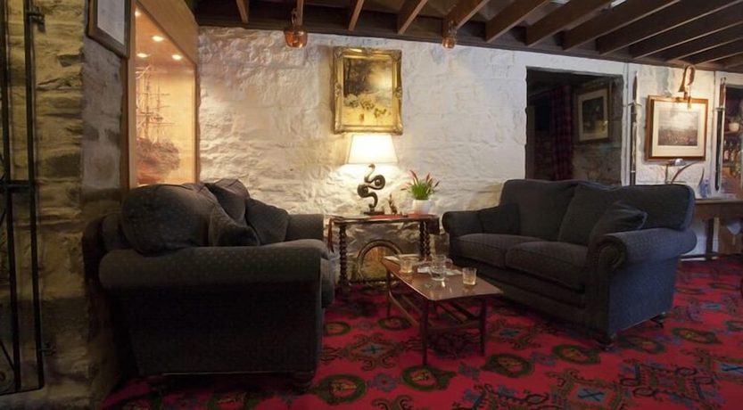 Imagen del bar/restaurante del Hotel The Steadings At The Grouse and Trout. Foto 7