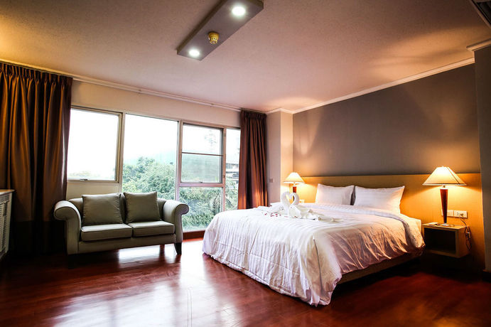 Imagen de la habitación del Hotel The Step Sathon. Foto 17