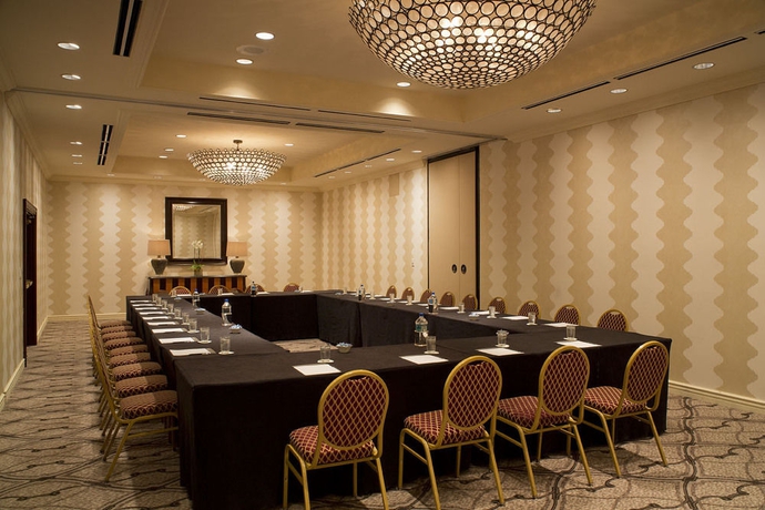 Imagen de los interiores del Hotel The Stephen F Austin Royal Sonesta. Foto 6