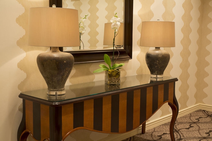 Imagen de los interiores del Hotel The Stephen F Austin Royal Sonesta. Foto 12