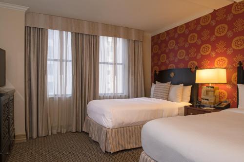 Imagen de la habitación del Hotel The Stephen F Austin Royal Sonesta. Foto 17