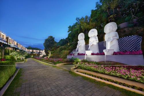 Imagen general del Hotel The Sterling Hotel and Villas. Foto 2