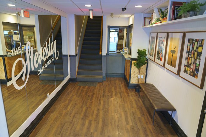Imagen de los interiores del Hotel The Steveston Cafe and. Foto 18