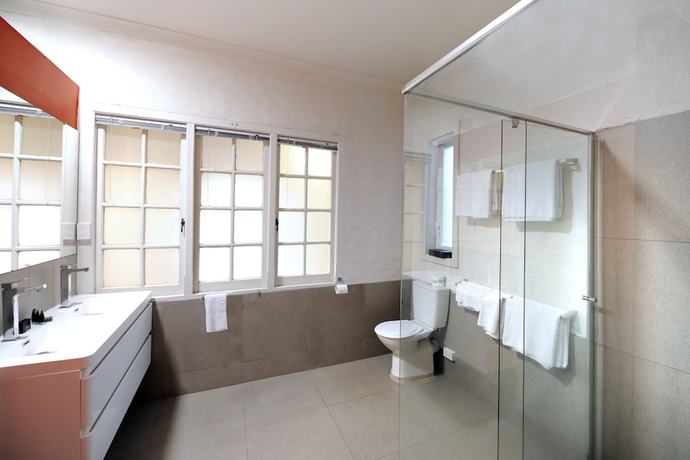 Imagen de la habitación del Hotel The Stirling Arms. Foto 10