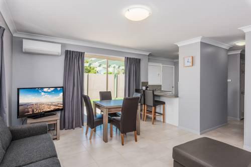 Imagen de la habitación del Hotel The Stirling Motel. Foto 5