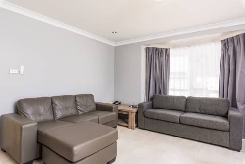 Imagen de la habitación del Hotel The Stirling Motel. Foto 6