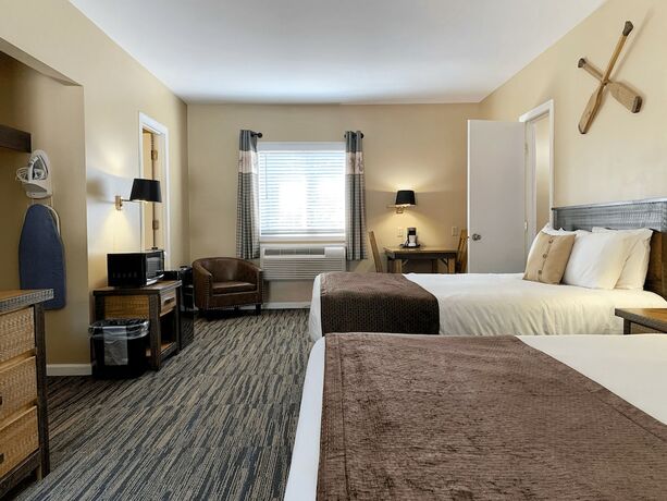 Imagen de la habitación del Hotel The Stone Gate Resort. Foto 14