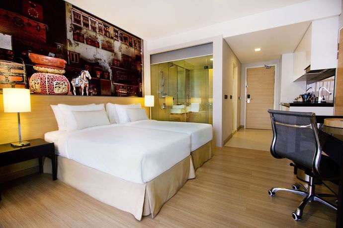 Imagen de la habitación del Hotel The Straits and Suites. Foto 7