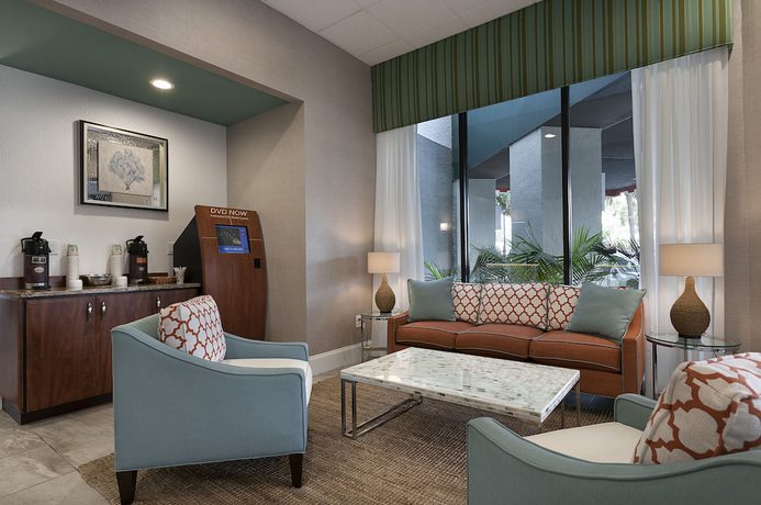 Imagen de los interiores del Hotel The Strand - A Boutique Resort. Foto 8