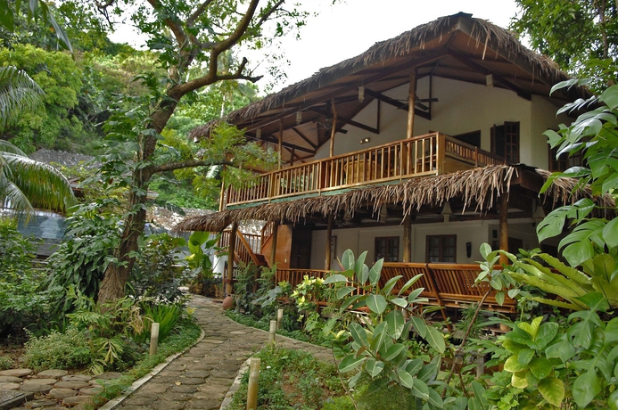 Imagen de los exteriores del Hotel The Strand Boracay. Foto 8