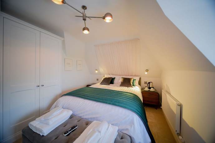 Imagen de la habitación del Hotel The Strand, the former residence of Oscar Wilde. Foto 10