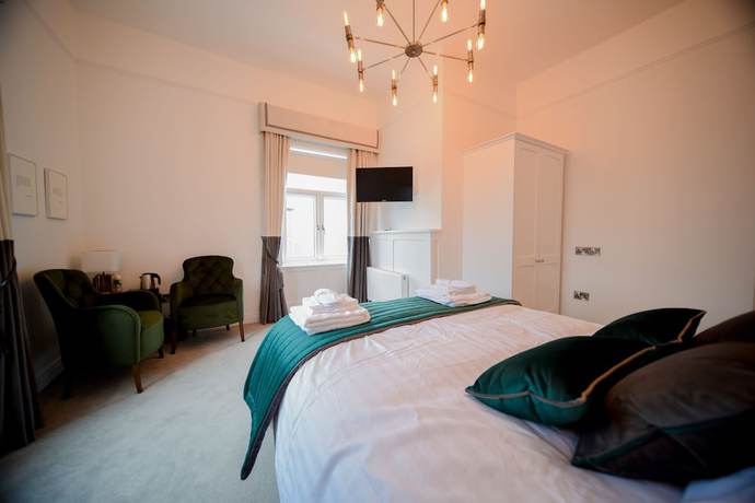 Imagen de la habitación del Hotel The Strand, the former residence of Oscar Wilde. Foto 12