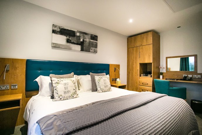 Imagen de la habitación del Hotel The Stratford Park Hotel and Golf Club. Foto 12