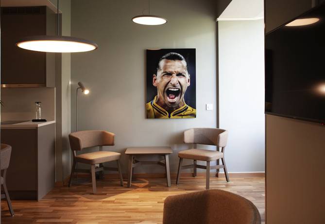 Imagen de la habitación del Hotel The Studio Hotel. Foto 13