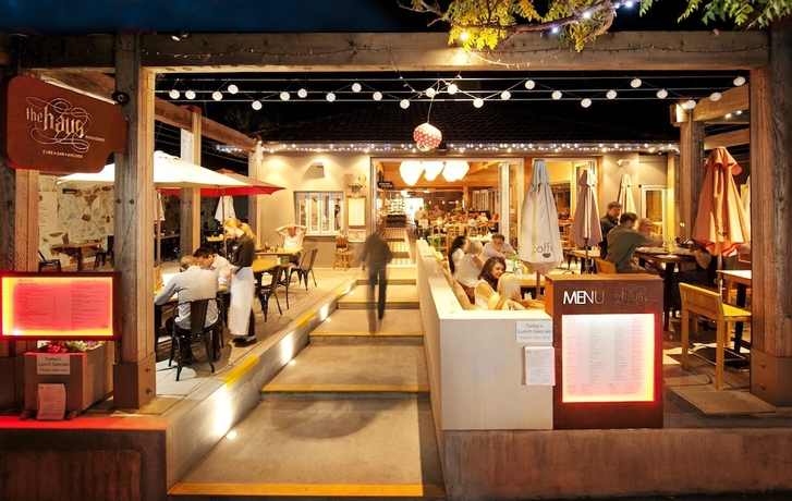 Imagen del bar/restaurante del Hotel The Studios By Haus, Ascend Collection. Foto 2