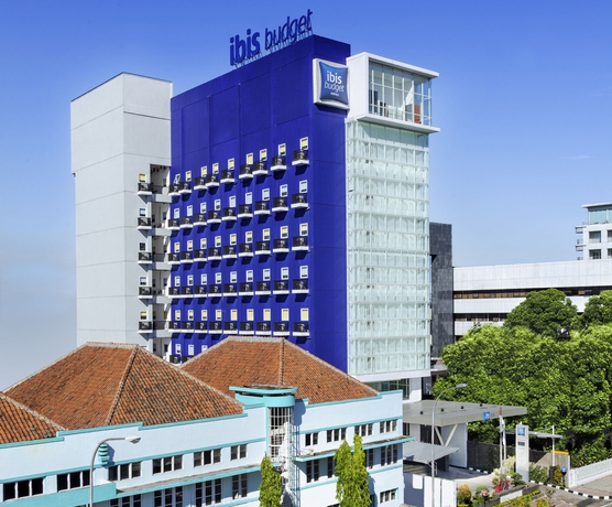 Imagen general del Hotel The Suddha Asia Afrika Bandung. Foto 2