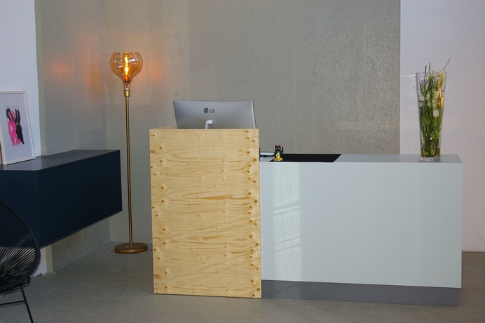 Imagen de los interiores del Hotel The Suite Fabric. Foto 17