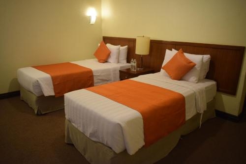 Imagen general del Hotel The Suites At Mount Malarayat. Foto 3