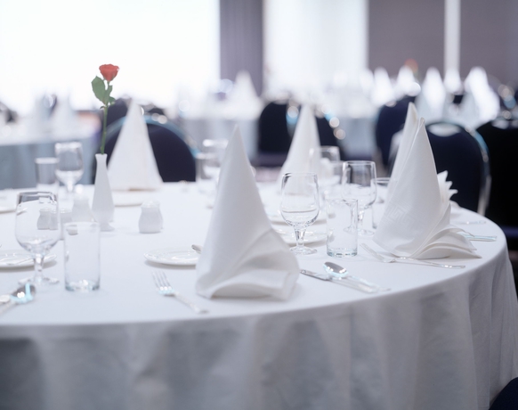 Imagen del bar/restaurante del Hotel The Suites Hotel Jeju. Foto 3