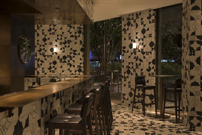 Imagen del bar/restaurante del Hotel The Sukhothai Shanghai. Foto 3