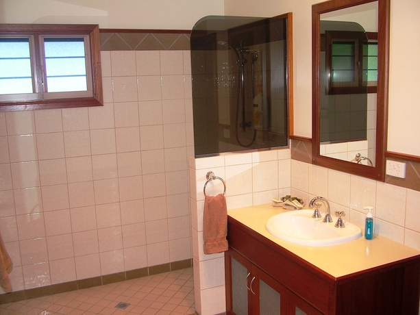 Imagen de la habitación del Hotel The Summit B&B. Foto 8
