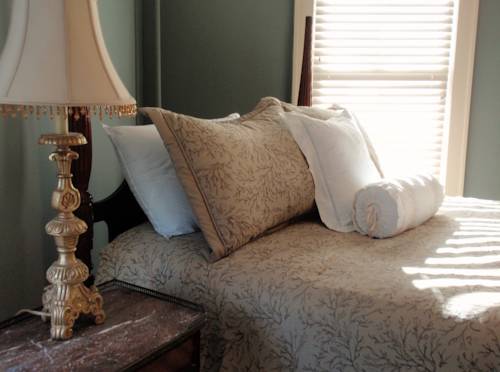 Imagen de la habitación del Hotel The Summit Debary Inn. Foto 4