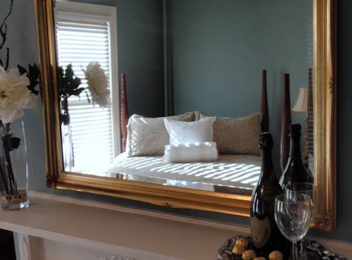 Imagen de la habitación del Hotel The Summit Debary Inn. Foto 5