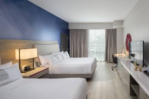 Imagen de la habitación del Hotel The Summit. Foto 1