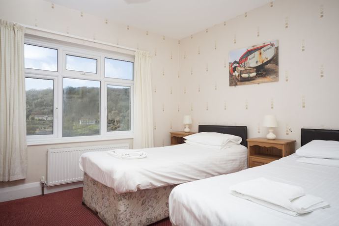 Imagen de la habitación del Hotel The Sun Bay and Restaurant. Foto 10