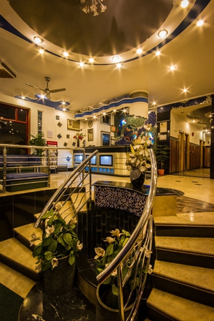 Imagen de los interiores del Hotel The Sun Court Yatri. Foto 15