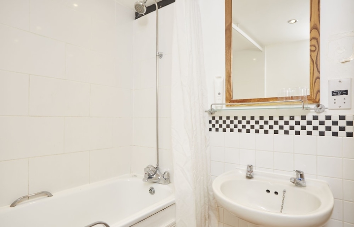 Imagen de la habitación del Hotel The Sun Hitchin By Greene King Inns. Foto 17