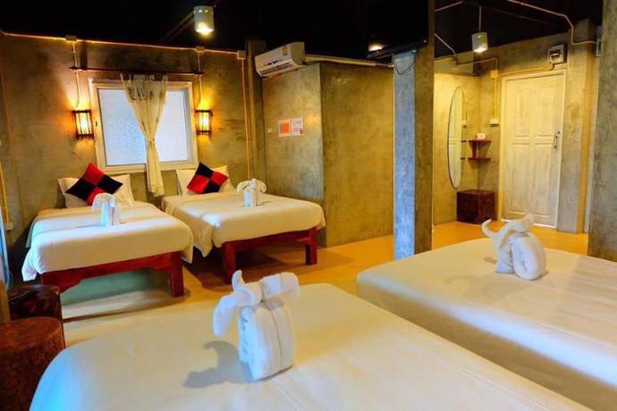 Imagen de la habitación del Hotel The Sun Resort and Restaurant. Foto 6