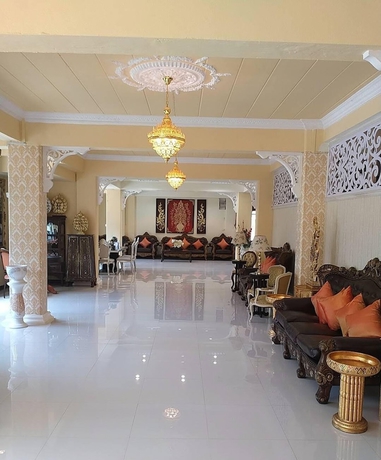 Imagen de los interiores del Hotel The Sun Resort and Spa. Foto 10