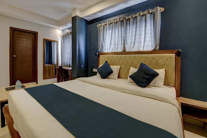 Imagen de la habitación del Hotel The Sun Suites. Foto 4