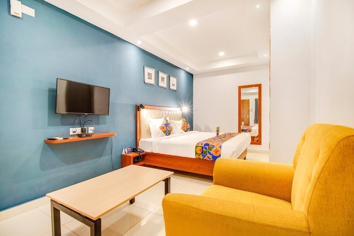 Imagen de la habitación del Hotel The Sun Suites. Foto 11