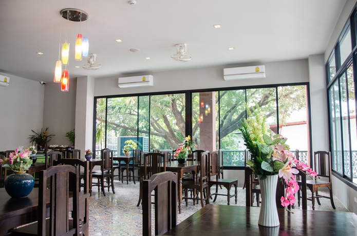 Imagen de los interiores del Hotel The Sun Terrace. Foto 14