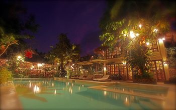 Imagen general del Hotel The Sun Villa Resort and Spa Hilltop. Foto 9