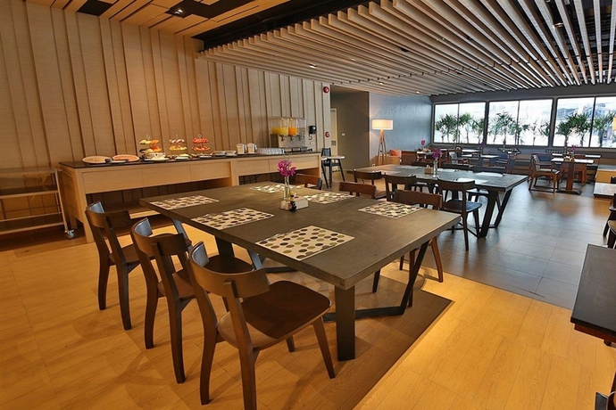 Imagen general del Hotel The Sun Xclusive. Foto 15