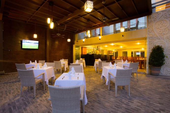 Imagen del bar/restaurante del Hotel The Sun and Spa Legian, Bali - Chse Certified. Foto 3