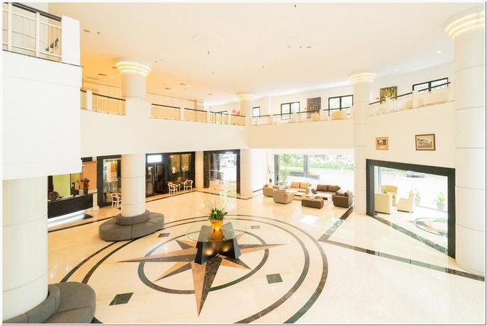 Imagen de los interiores del Hotel The Sunerra Bandung City Center. Foto 12