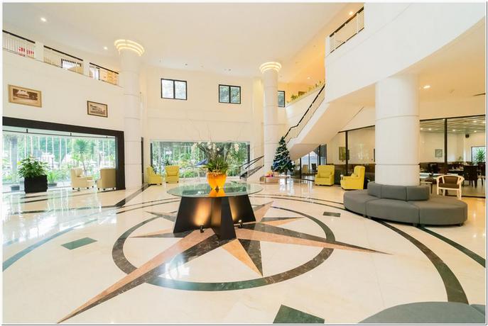 Imagen de los interiores del Hotel The Sunerra Bandung City Center. Foto 13
