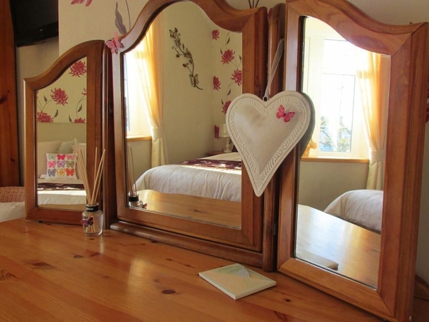Imagen de la habitación del Hotel The Sunningdale. Foto 2